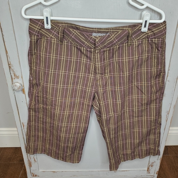 Volcom Plaid Shorts Size 7 - Picture 1 of 5